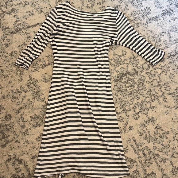 Anthropologie T.la navy striped dress with front tie Size Large - Picture 6 of 7